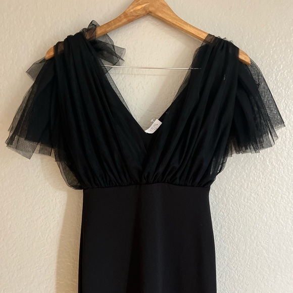 Fabulous Fun Black Tulle Flutter Sleeve Mermaid Maxi Dress - Picture 7 of 8